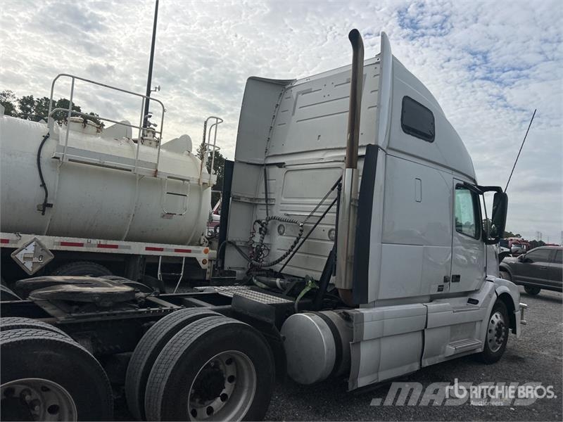 Volvo VNL Nyergesvontatók