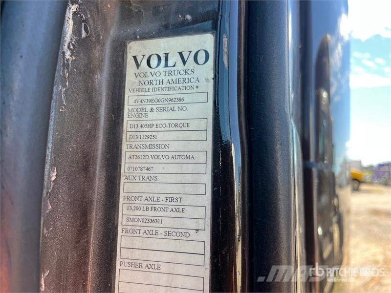 Volvo VNL 牵引车