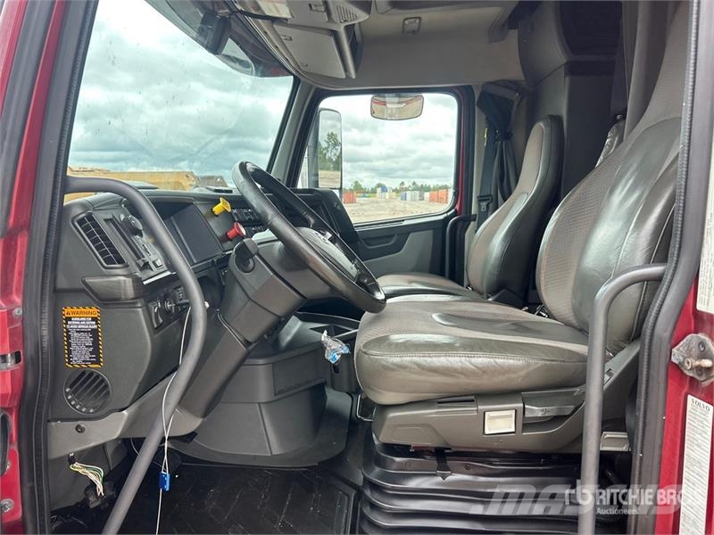 Volvo VNL Trekkvogner