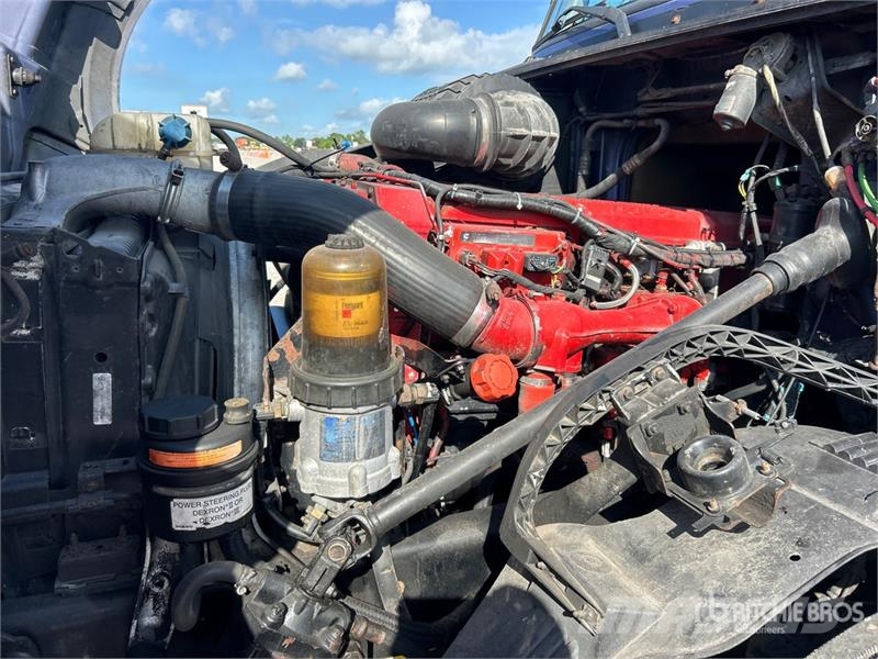 Volvo VNL Sattelzugmaschinen