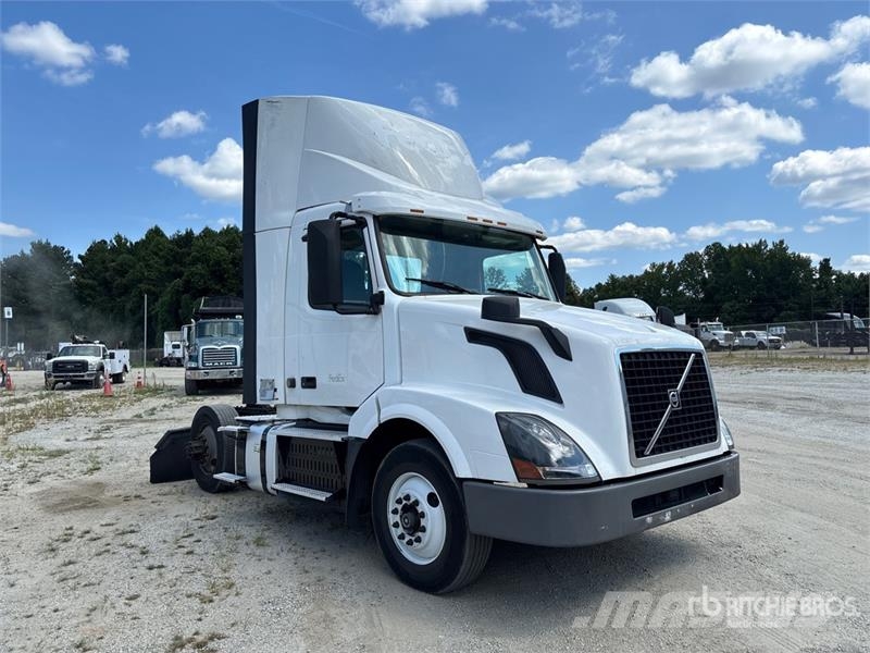 Volvo VNL Traktorske jedinice