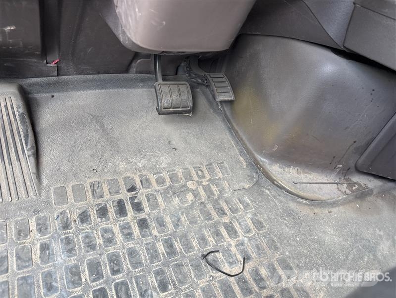 Volvo VNL Vetopöytäautot
