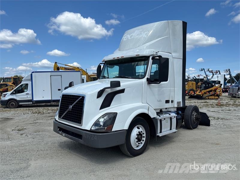 Volvo VNL Traktorske jedinice