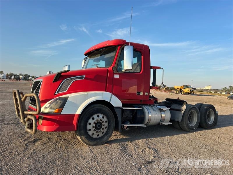 Volvo VNL Prime Movers