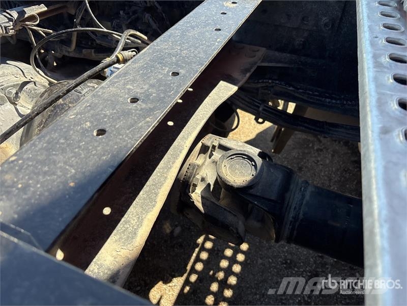 Volvo VNL Vlačilci