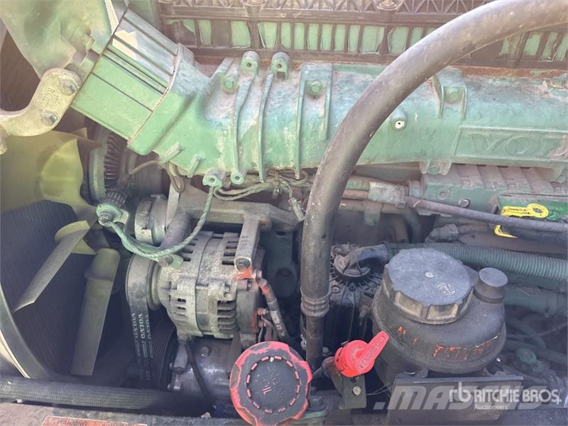 Volvo VNL Tegljači