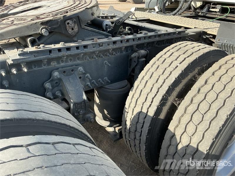Volvo VNL Cavalos mecânicos