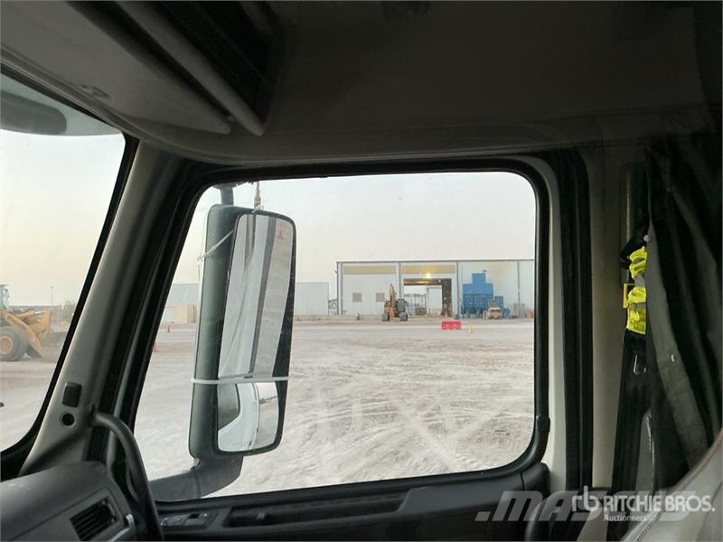 Volvo VNL Cavalos mecânicos