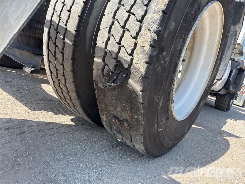 Volvo VNL Camiones tractor