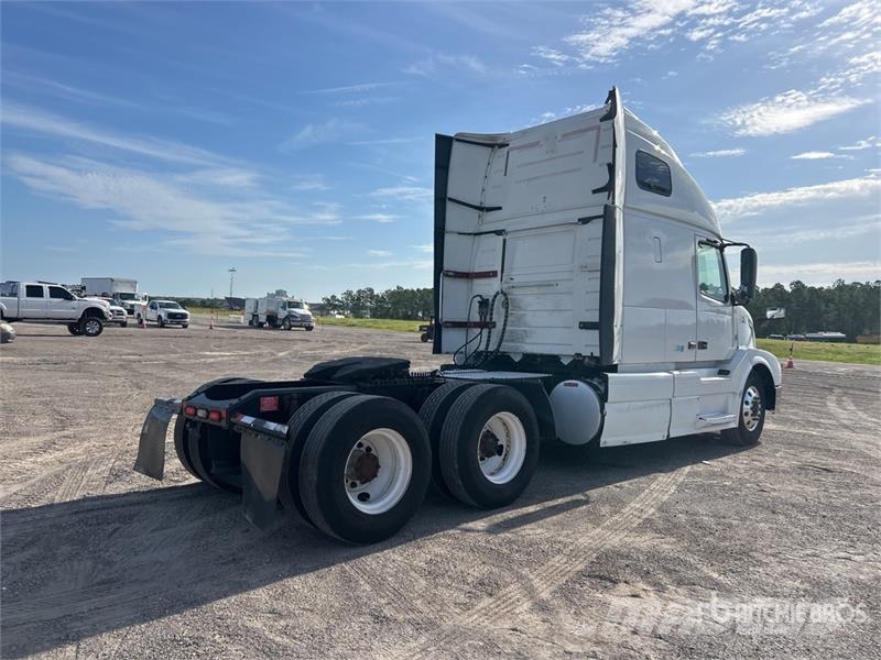 Volvo VNL Nyergesvontatók