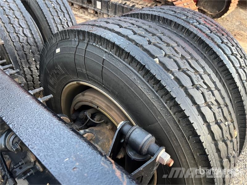 Volvo VNL Vlačilci