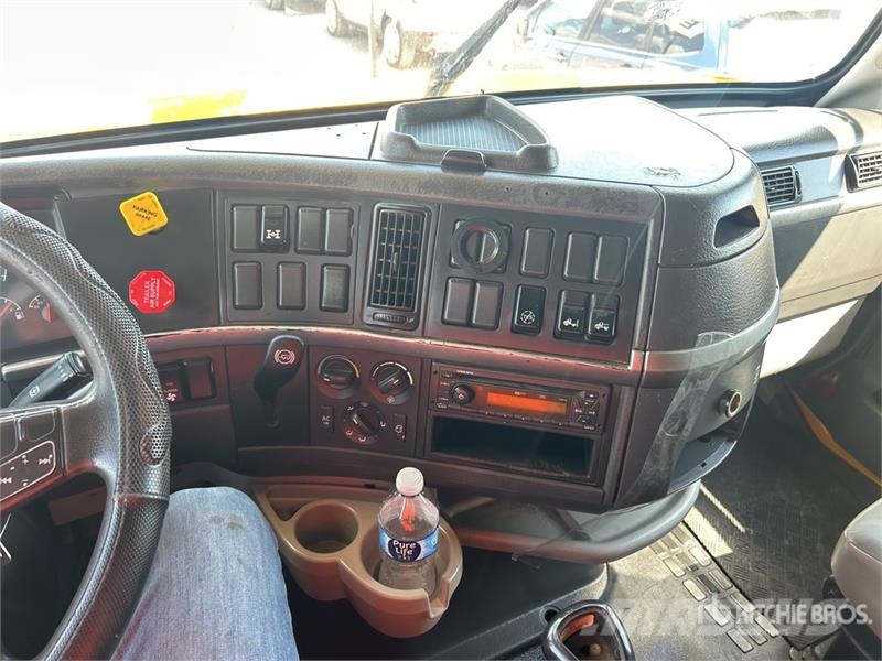 Volvo VNL Trekkers