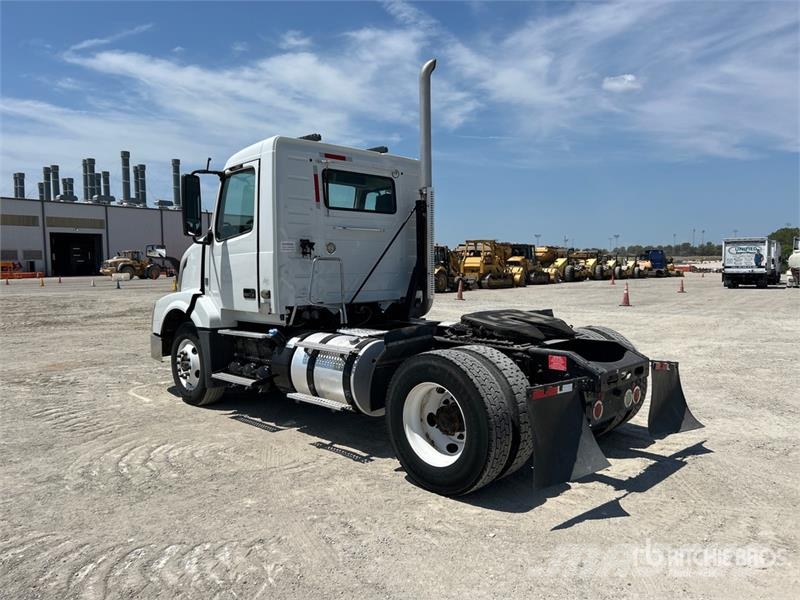 Volvo VNL Camiones tractor
