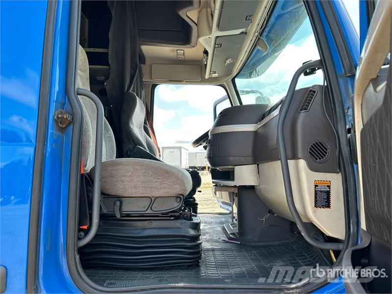 Volvo VNL Vilcēji