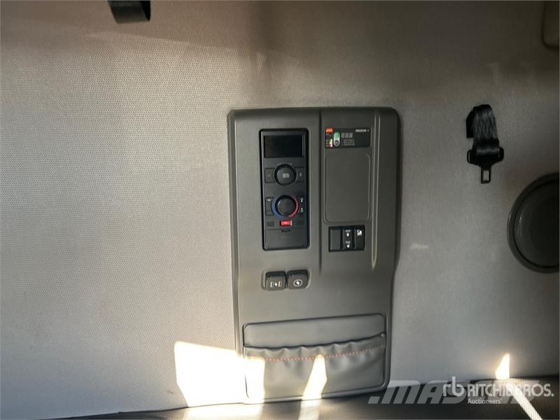 Volvo VNL Sattelzugmaschinen