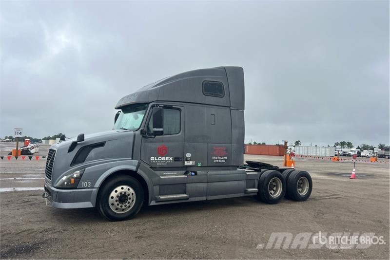 Volvo VNL Vlačilci