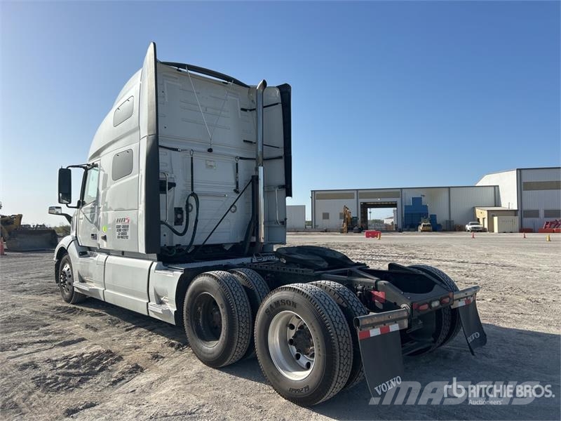 Volvo VNL Cavalos mecânicos