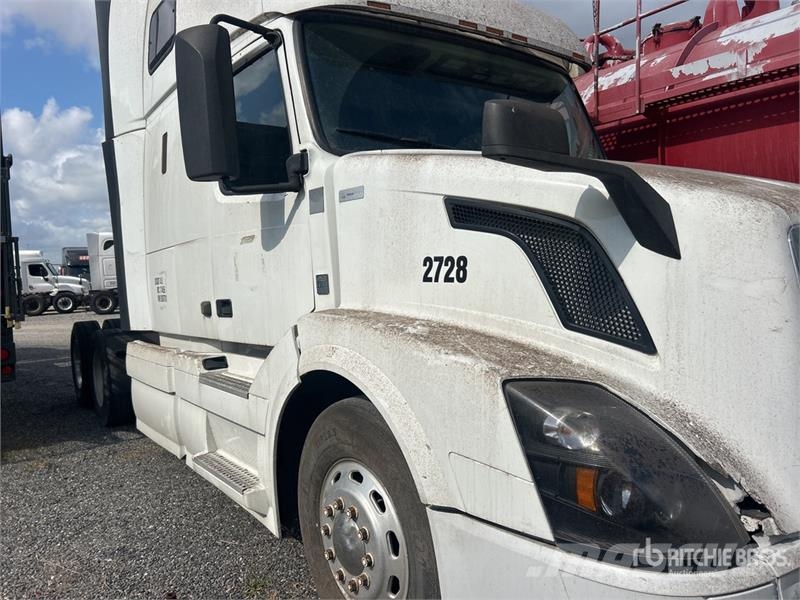 Volvo VNL Vilcēji