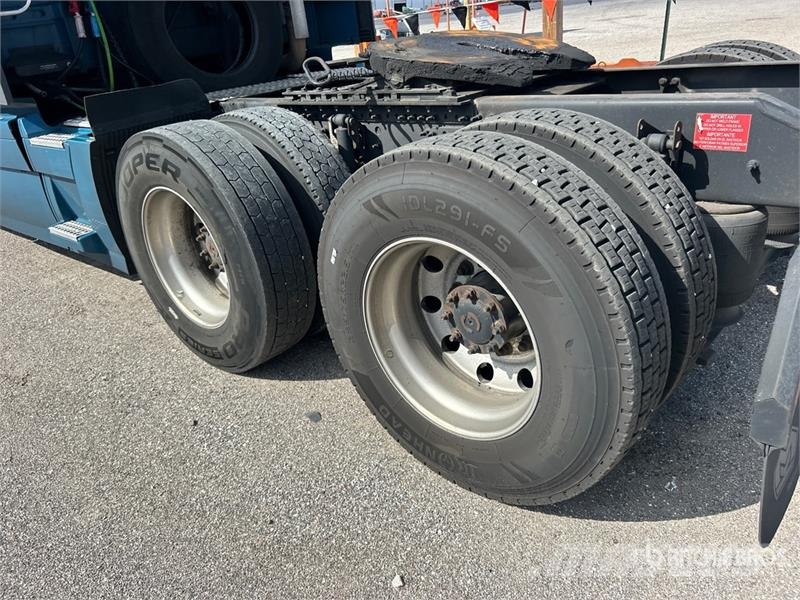 Volvo VNL Trekkvogner