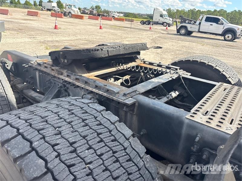 Volvo VNL Ciągniki siodłowe