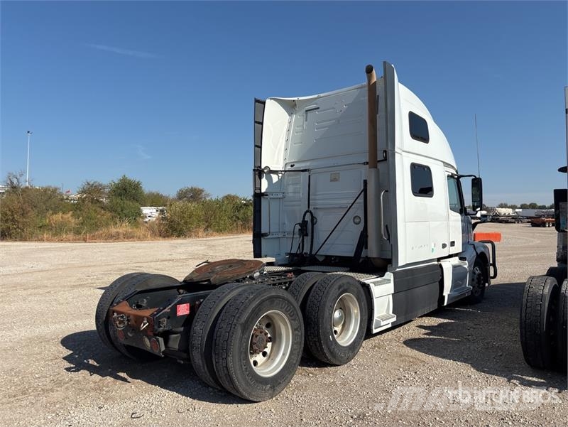 Volvo VNL Tegljači