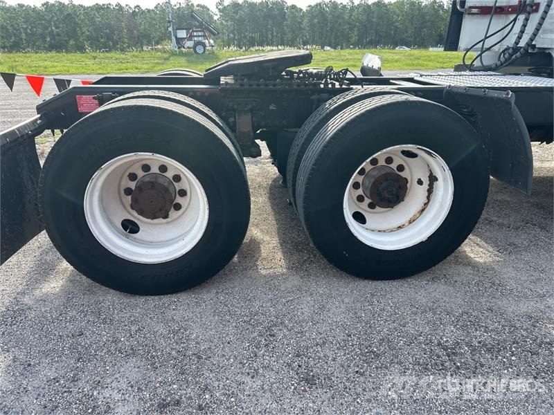 Volvo VNL Nyergesvontatók