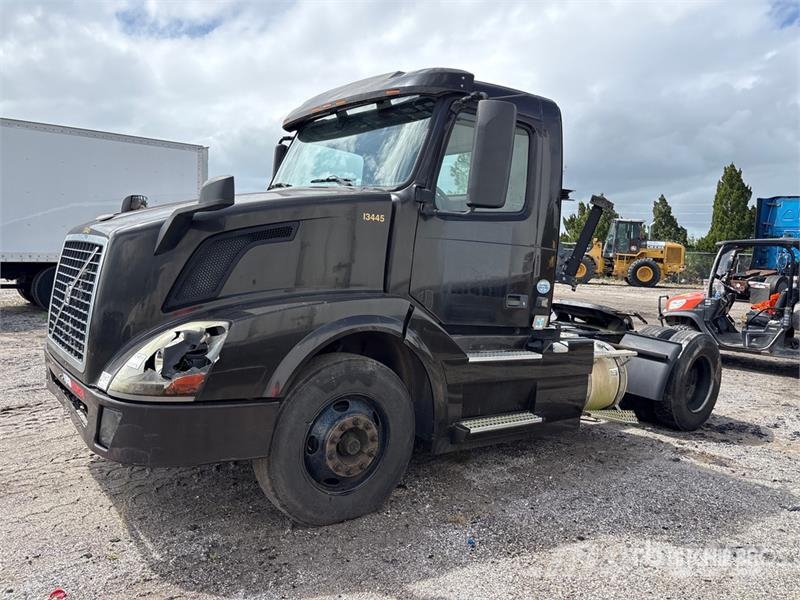 Volvo VNL Prime Movers