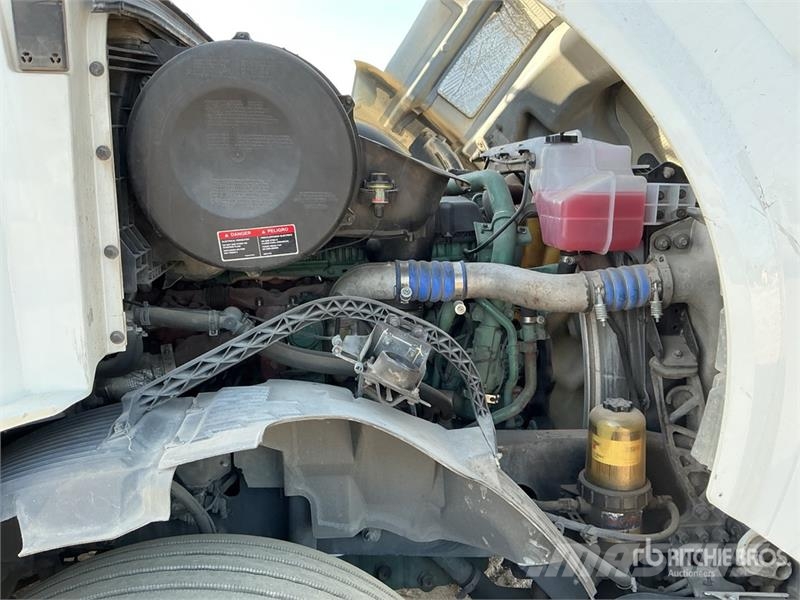 Volvo VNL Cavalos mecânicos