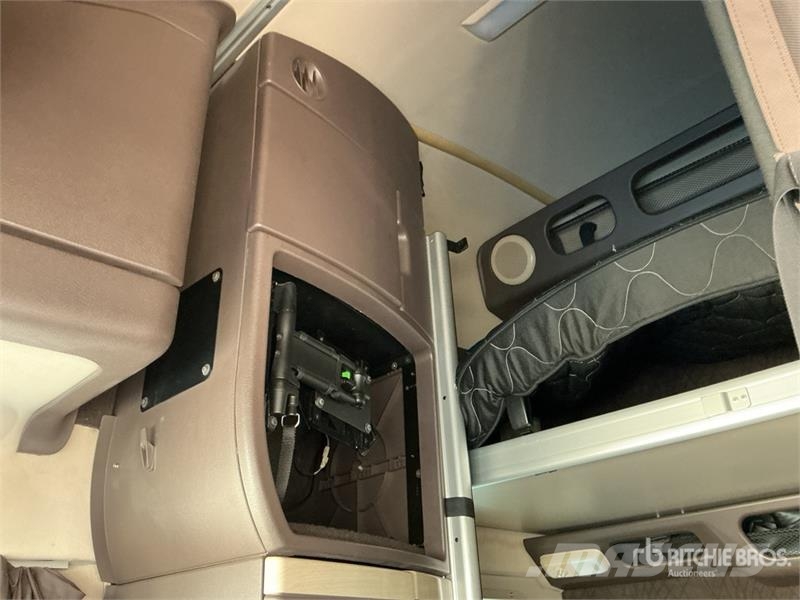 Volvo VNL Cavalos mecânicos