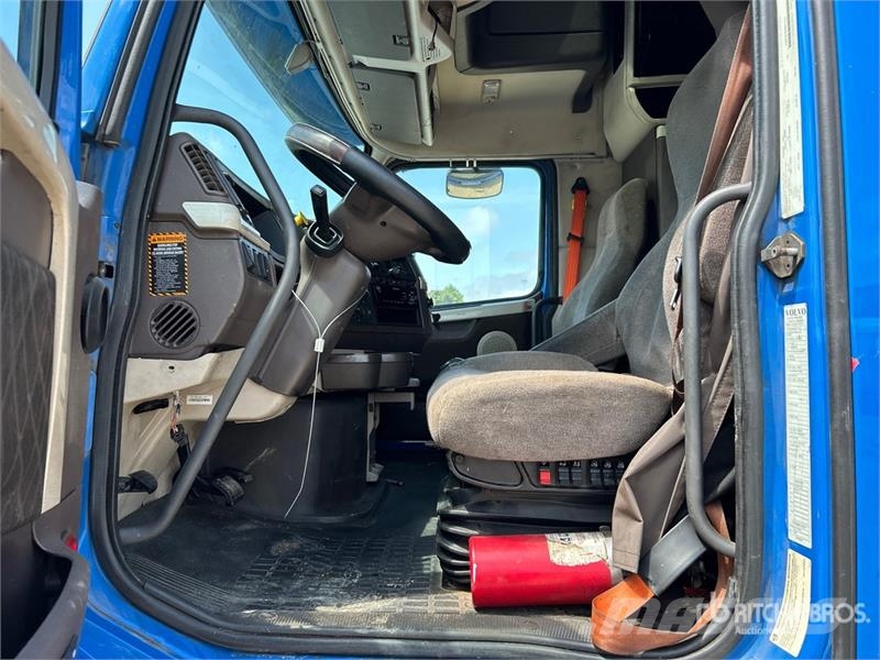 Volvo VNL Vilcēji