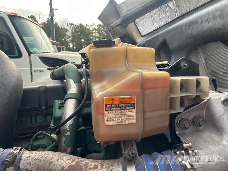 Volvo VNL Nyergesvontatók