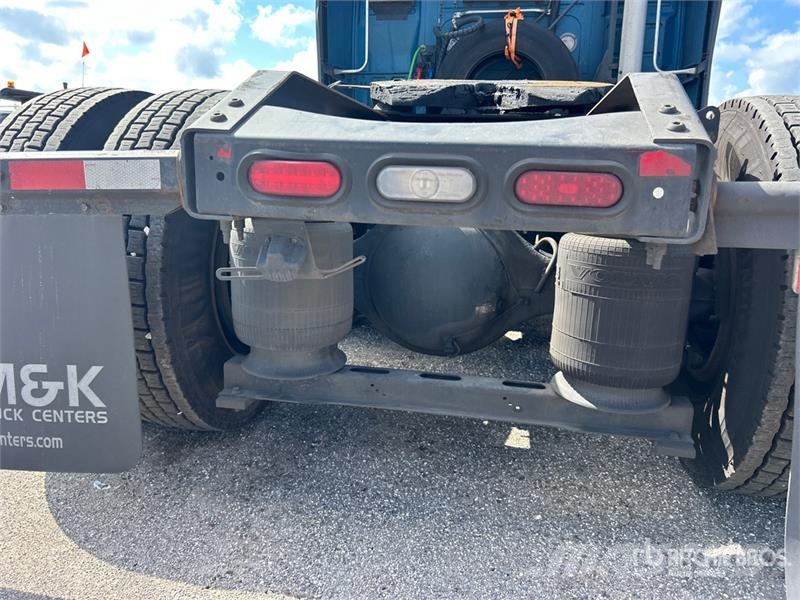Volvo VNL Trekkvogner