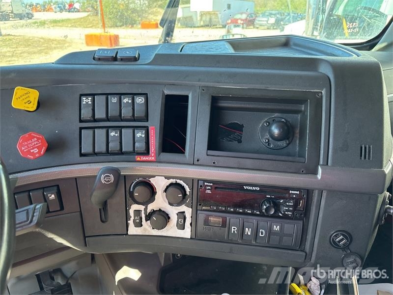 Volvo VNL Vilcēji