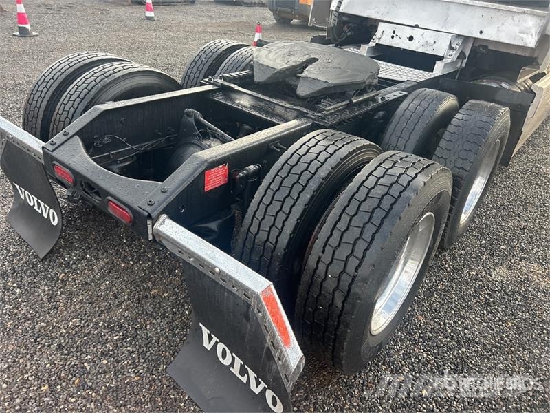 Volvo VNL Vlačilci