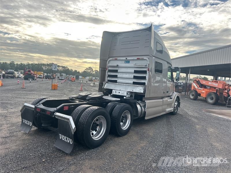 Volvo VNL Vlačilci