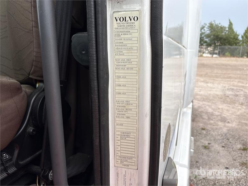 Volvo VNL Prime Movers