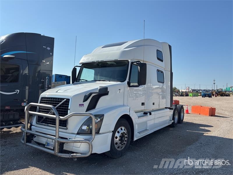 Volvo VNL Tegljači