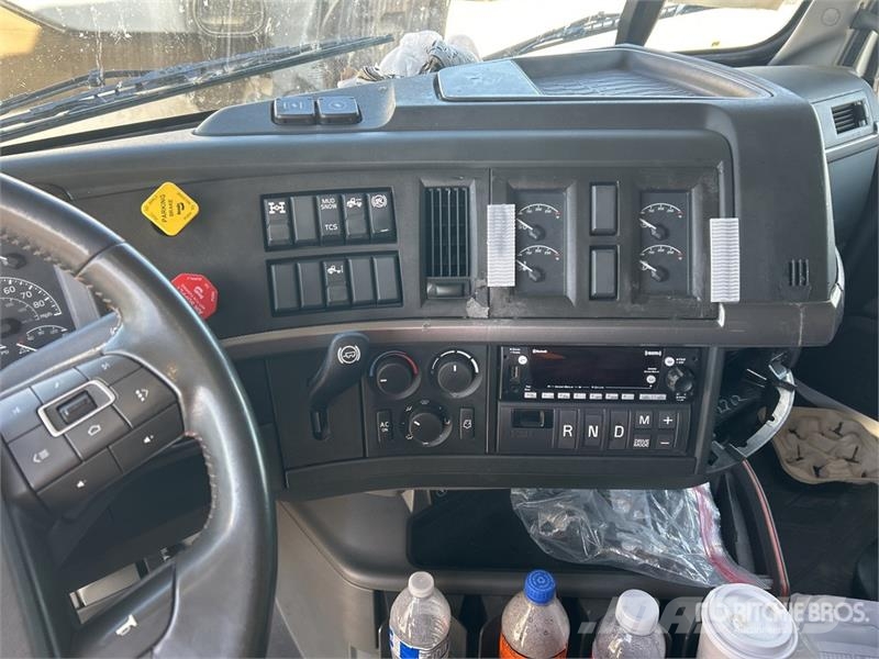 Volvo VNL Cavalos mecânicos