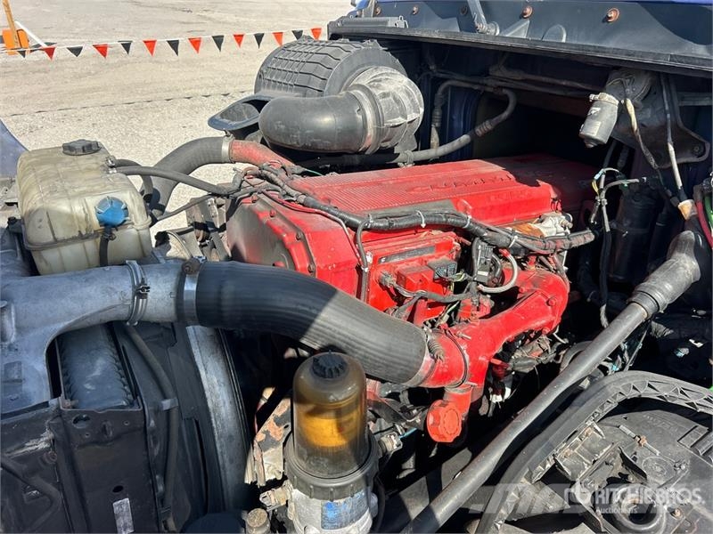 Volvo VNL Sattelzugmaschinen
