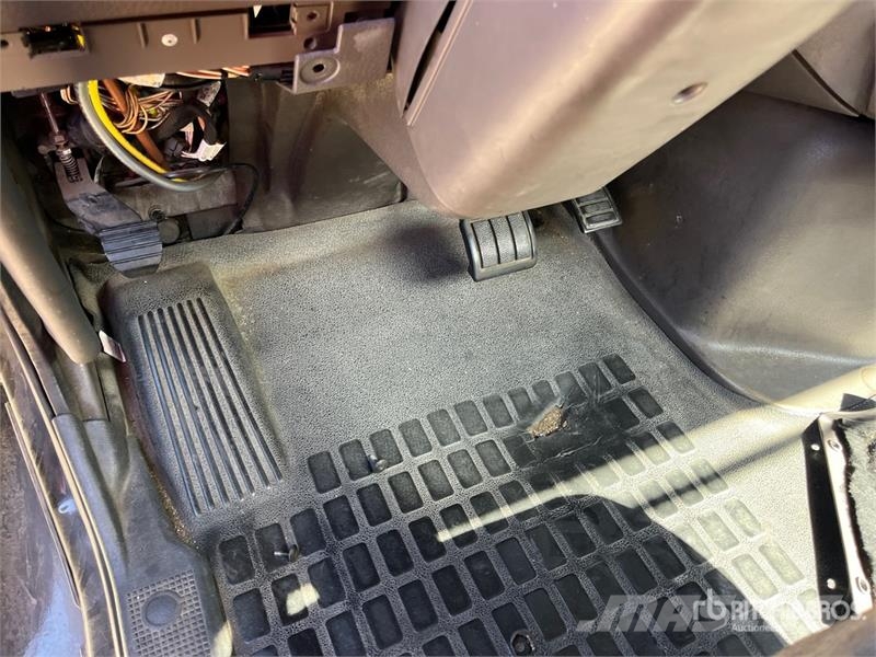 Volvo VNL 牵引车