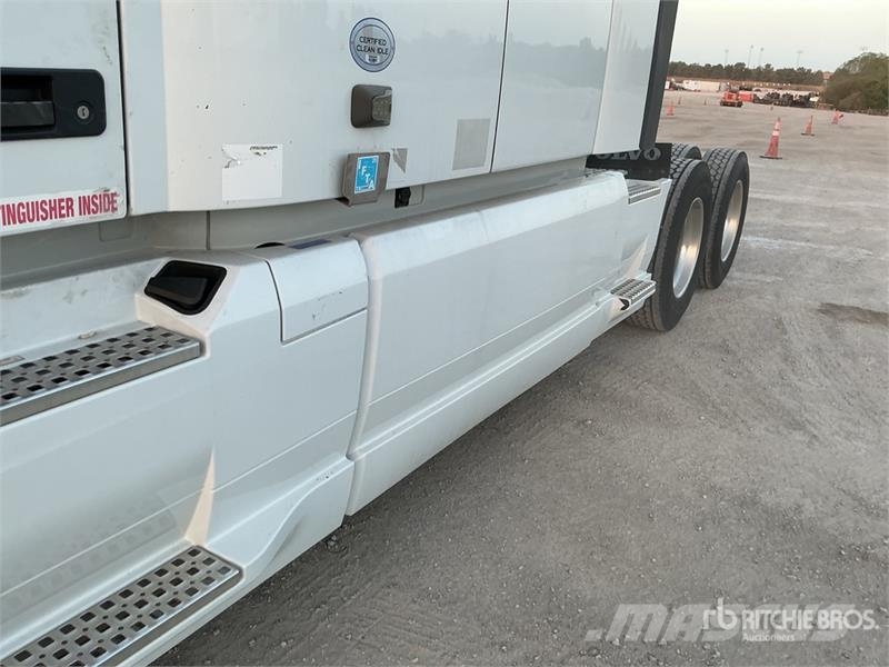 Volvo VNL Cavalos mecânicos