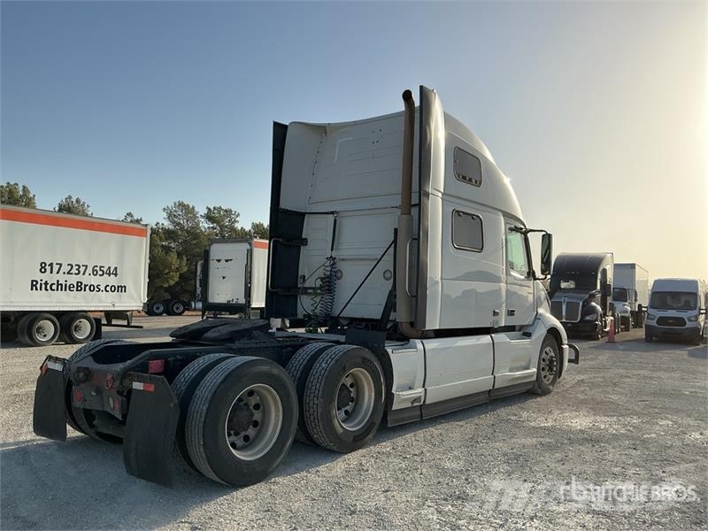Volvo VNL Cavalos mecânicos