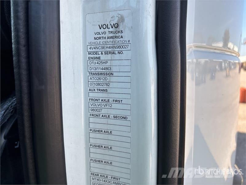 Volvo VNL Tegljači