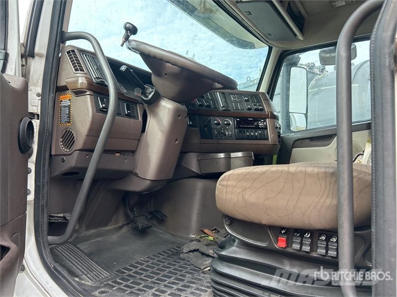Volvo VNL Nyergesvontatók