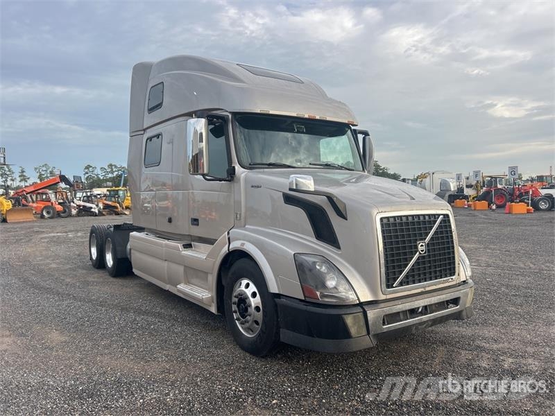 Volvo VNL Vlačilci