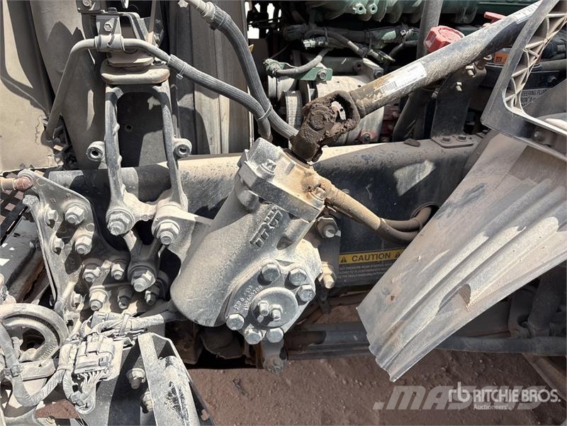 Volvo VNL Vetopöytäautot