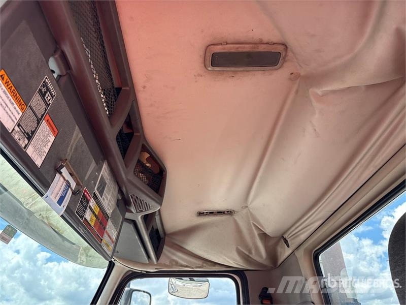 Volvo VNL Cabezas tractoras