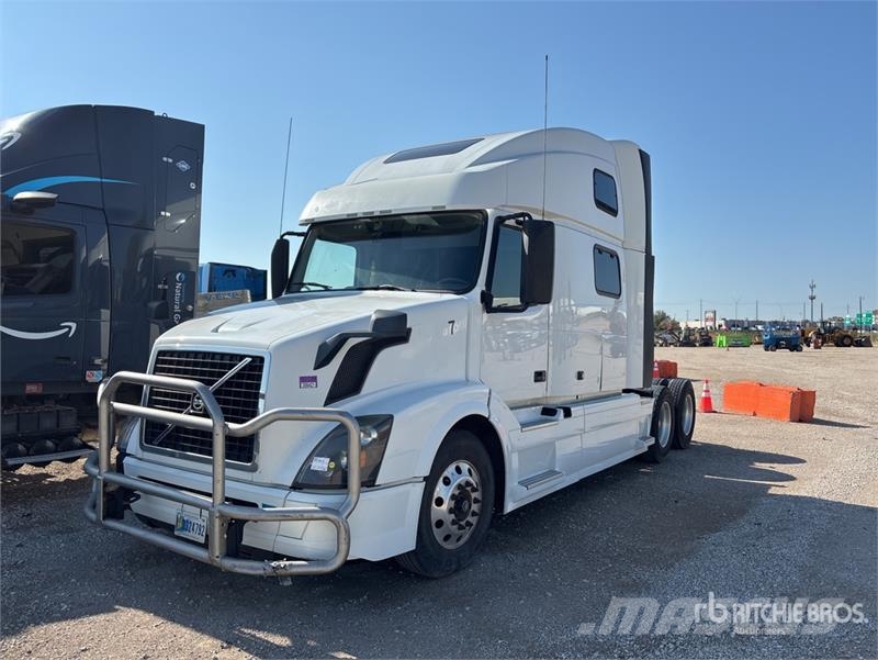 Volvo VNL Tegljači