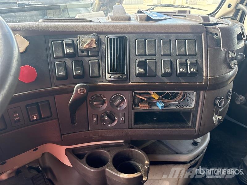 Volvo VNL Ciągniki siodłowe
