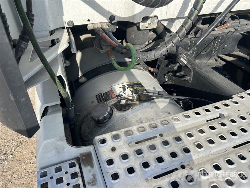 Volvo VNL Cavalos mecânicos